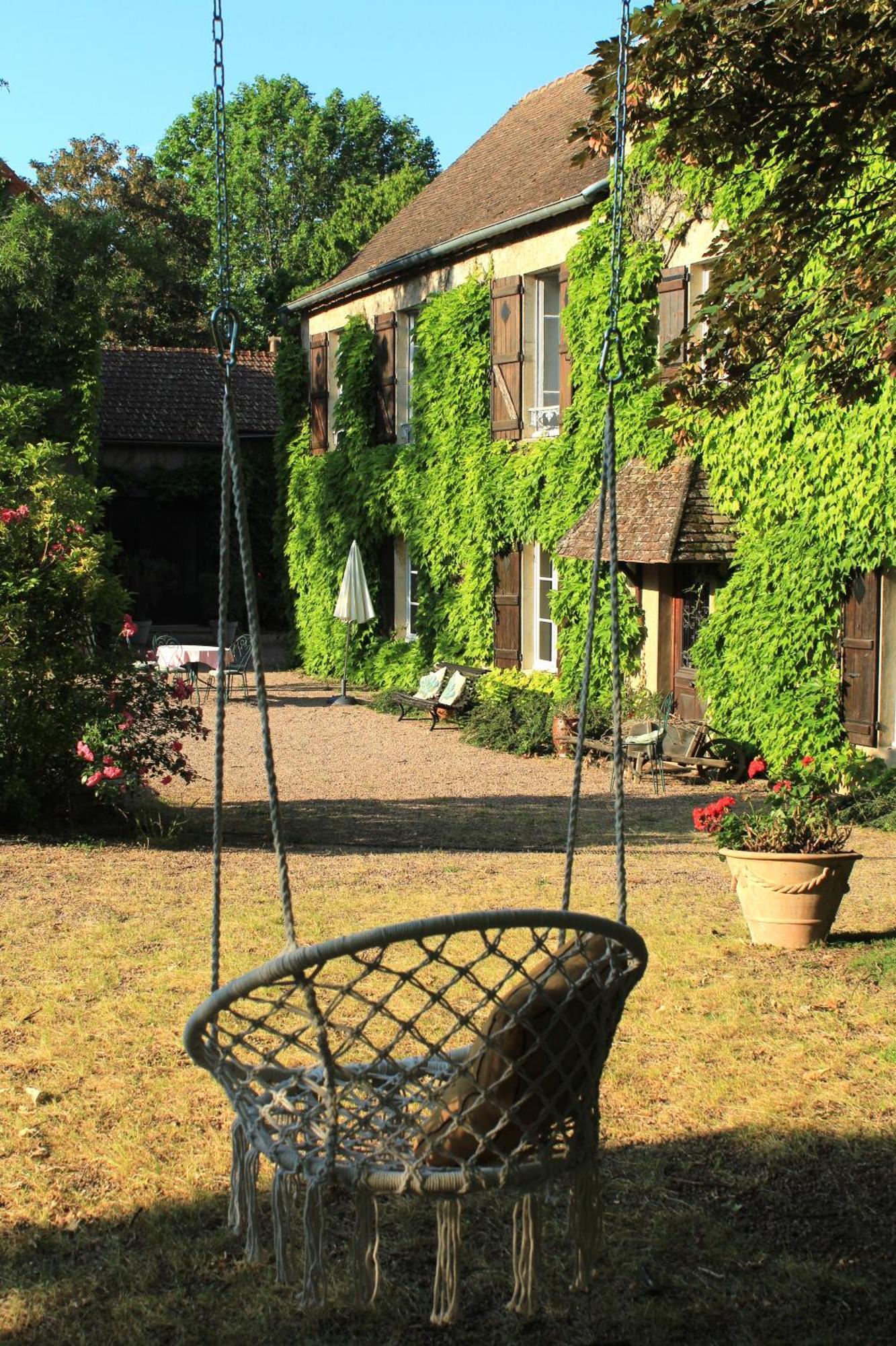 Hotel Les Charmes Jugy Exterior foto