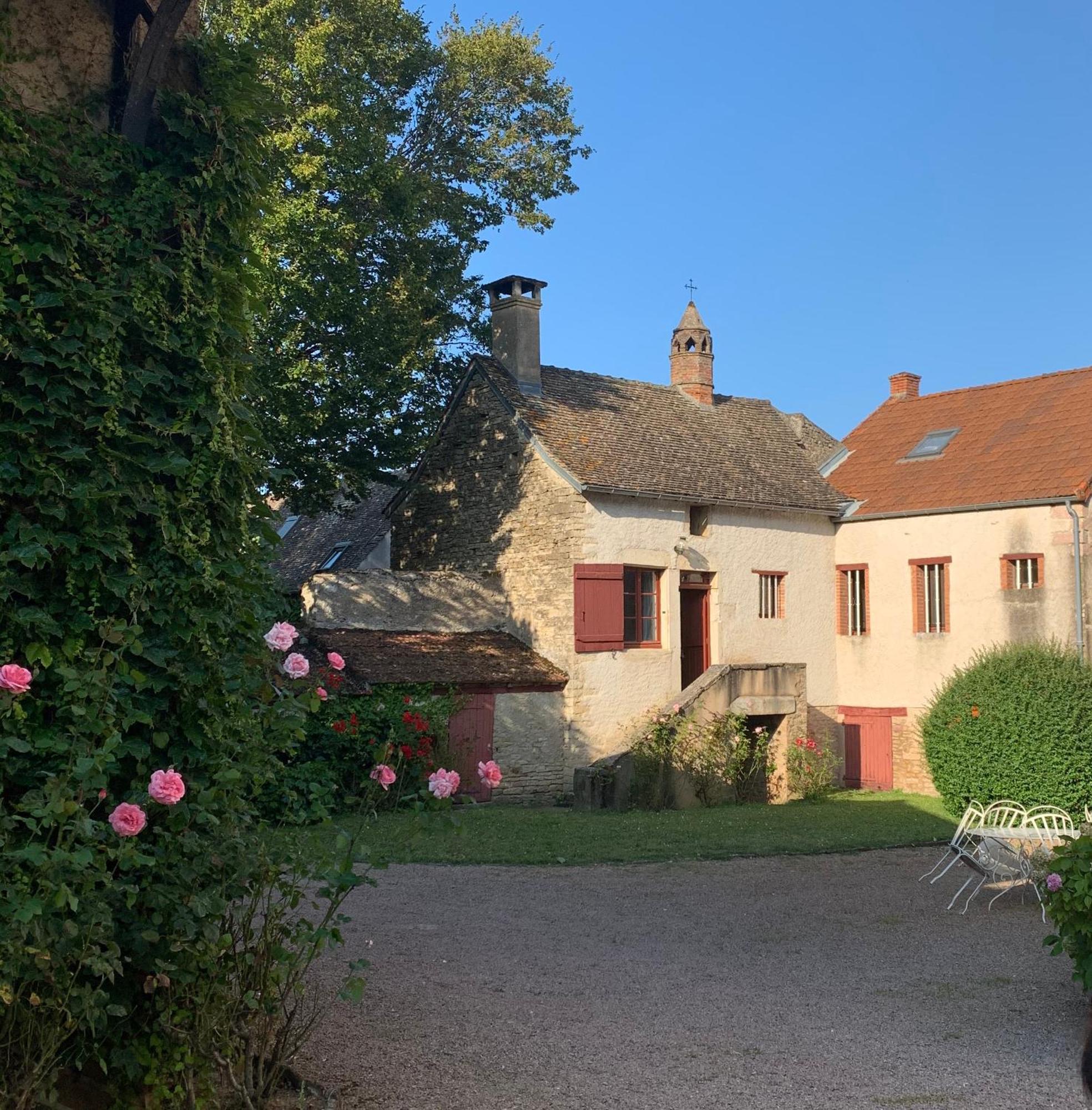 Hotel Les Charmes Jugy Exterior foto